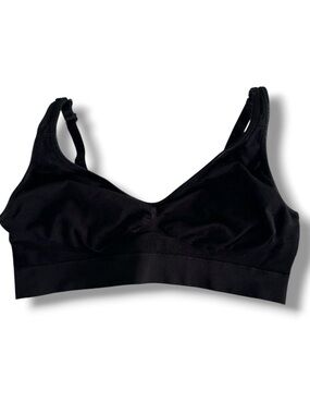 Simple, black stretchy bra size XL